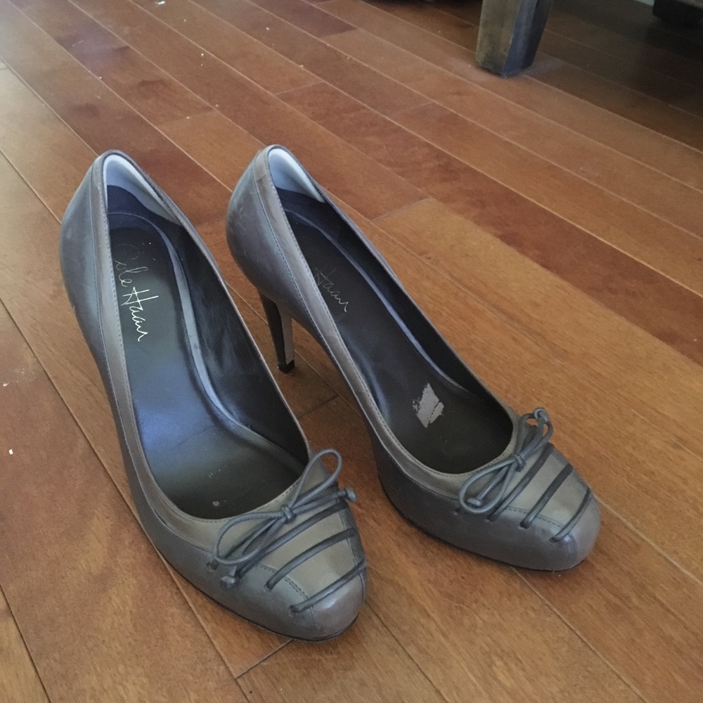 Brown Cole Haan pumps